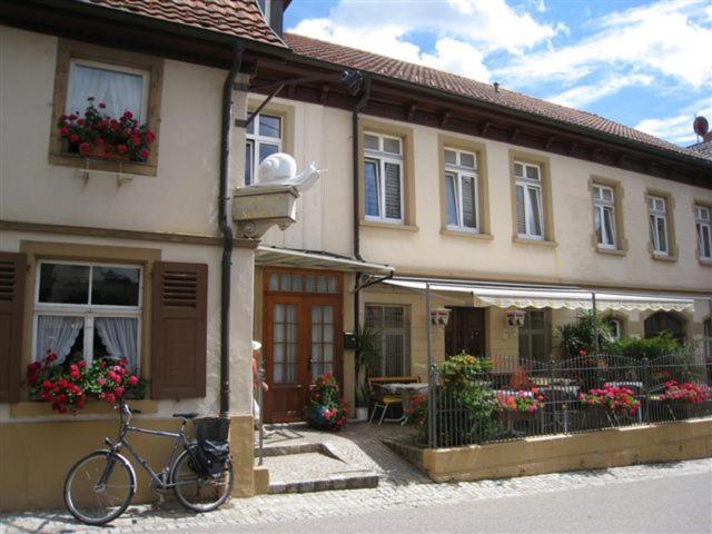 Gasthaus Zur Schnecke Kandern Exterior photo